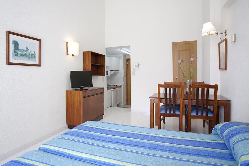 Apts. Hoposa Villa Concha Port de Pollença Exterior foto
